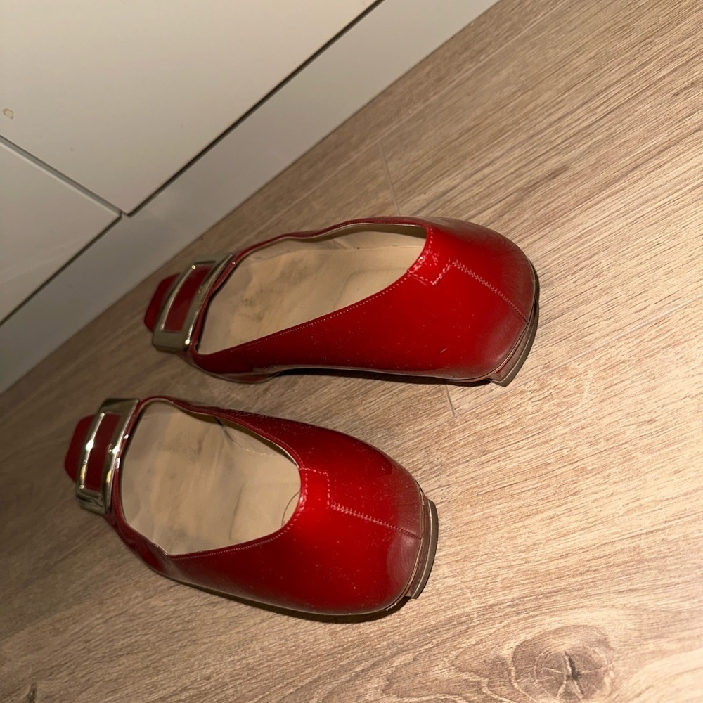 Authentic Roger Vivier Belle Vivier buckle patent leather ballet flats size 39 - Picture 8 of 12